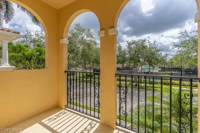 $512,000 | 8055 Sorrento Lane, Naples, FL 34114