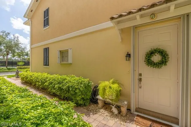 $512,000 | 8055 Sorrento Lane, Naples, FL 34114