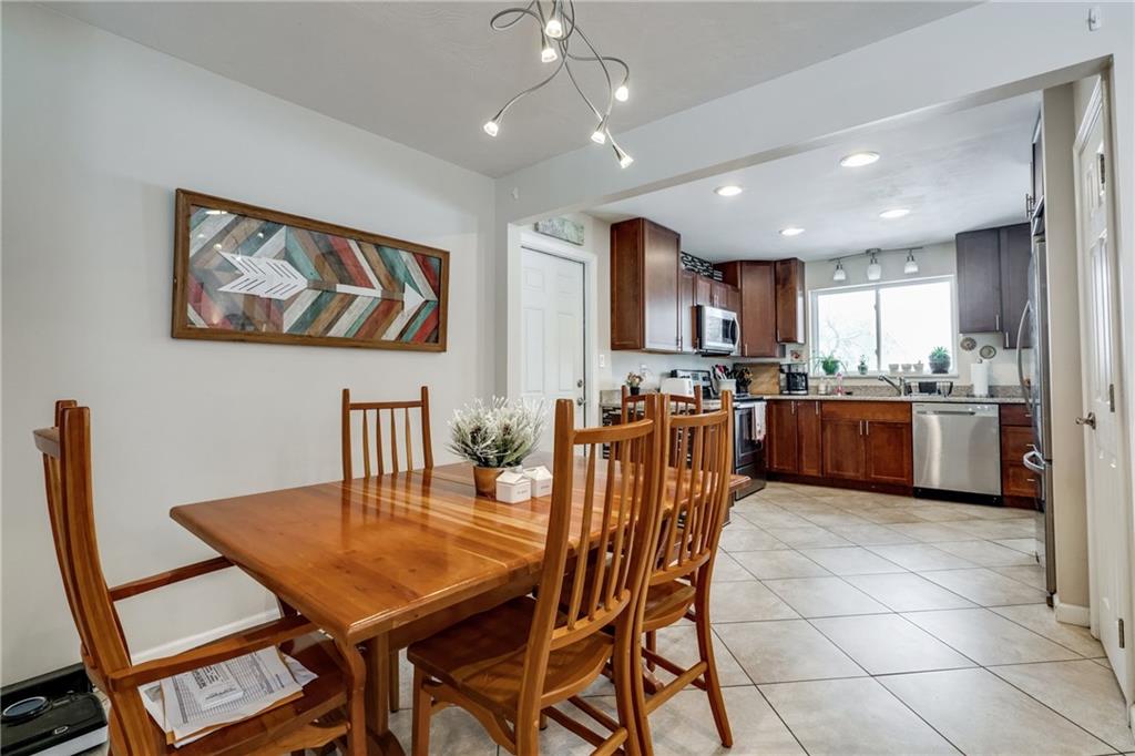 1521 Powers Run Road Pittsburgh, PA 15238 - Photo 13 of 16 Gallery Image 13