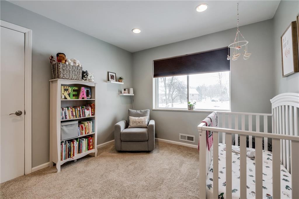1521 Powers Run Road Pittsburgh, PA 15238 - Photo 8 of 16 Gallery Image 8