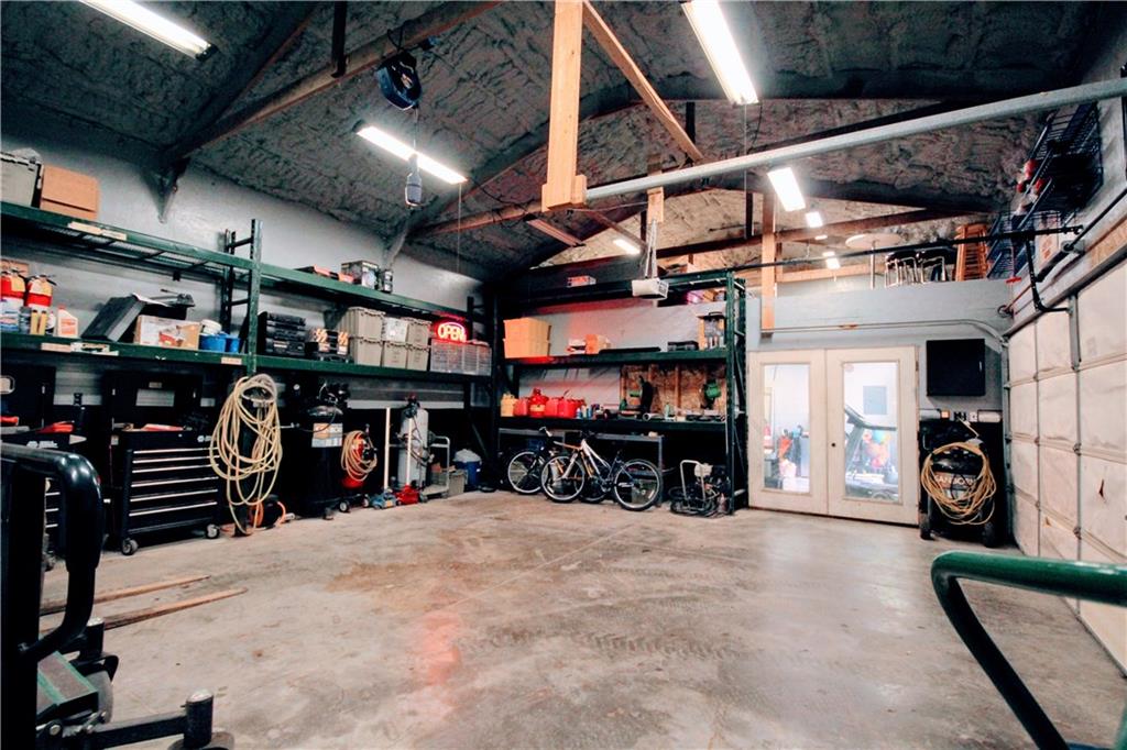 6422 Milhouse Road Indianapolis, IN 46221 - Photo 42 of 47 Gallery Image 42