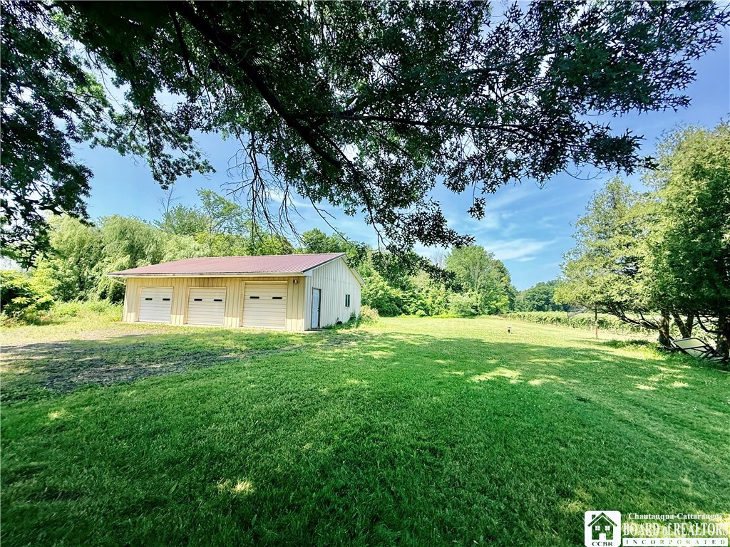 11577 Center Road Sheridan, NY 14048 - Photo 5 of 33 Detached 3+ car pole barn