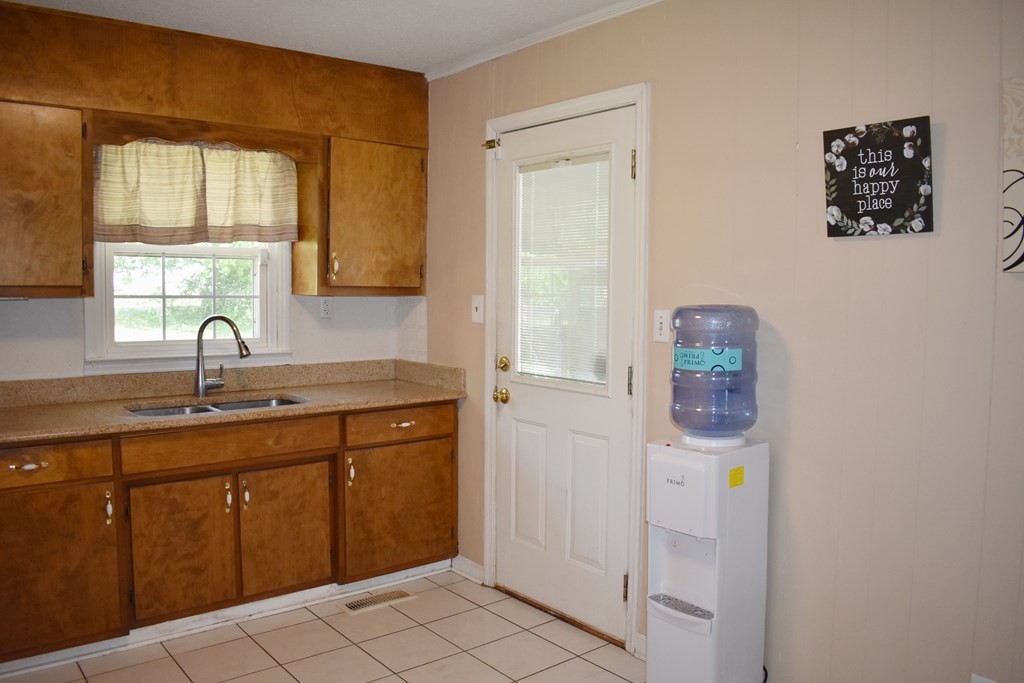 11627 Jenkins Road Soddy-Daisy, TN 37379 - Photo 7 of 18 Gallery Image 7