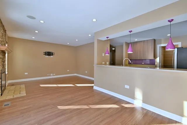 $310,000 | 5205 Granite Court, Crystal Lake, IL 60012