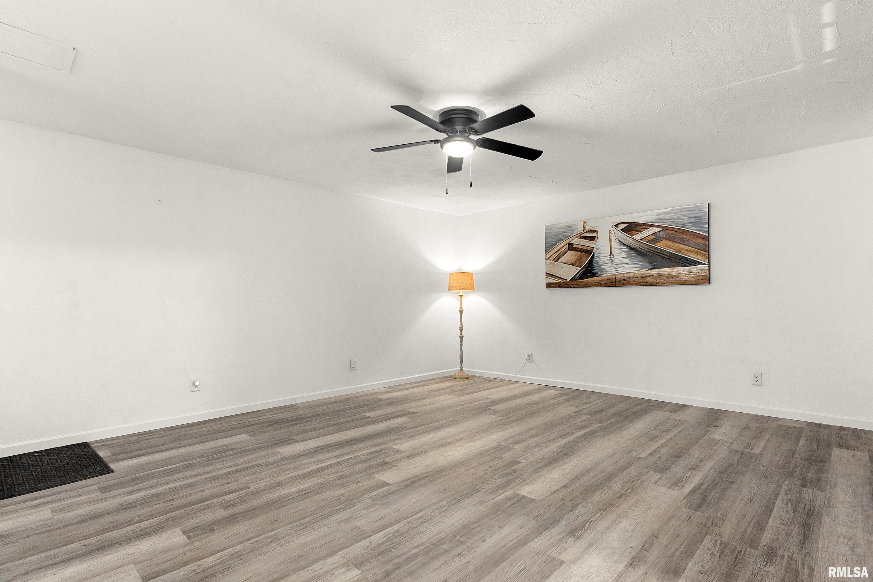 7010 Vista Corte Delavan, IL 61734 - Photo 40 of 54