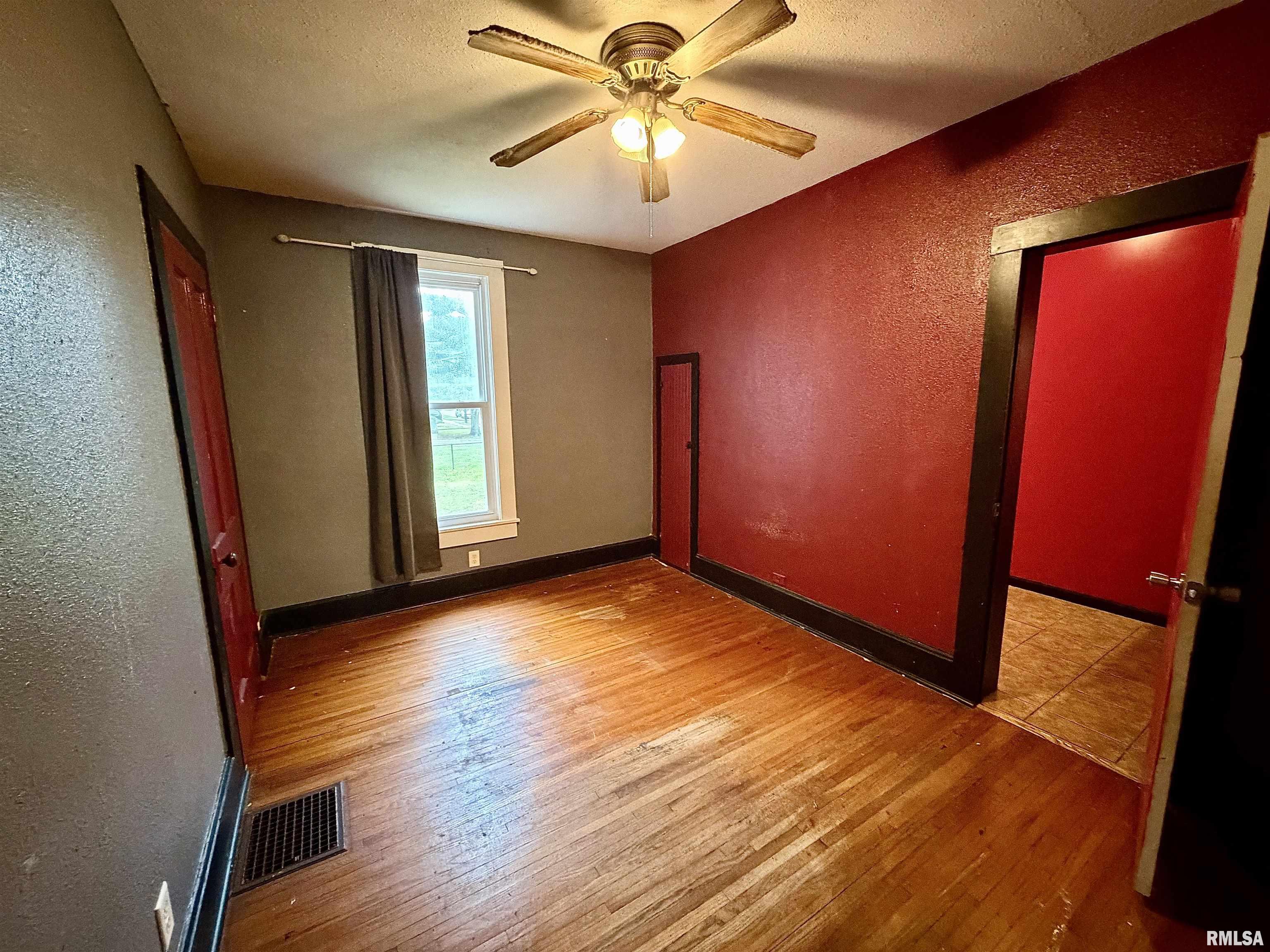 332 East Summit Street Macomb, IL 61455 - Photo 9 of 11