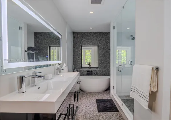 $19,500 | 231 Fluvia Avenue, Coral Gables, FL 33134