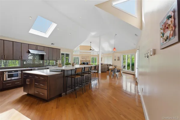 $1,695,000 | 13 Zeck Court, Suffern, NY 10901