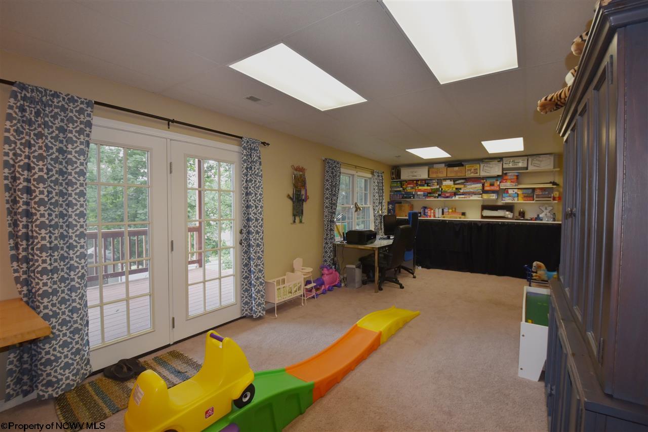 2000 Tanglewood Road Bridgeport, WV 26330 - Photo 13 of 18 Gallery Image 13