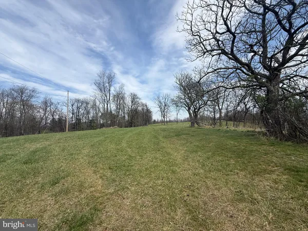 $1,700,000 | 1907 Pious Ridge Road, Berkeley Springs, WV 25411