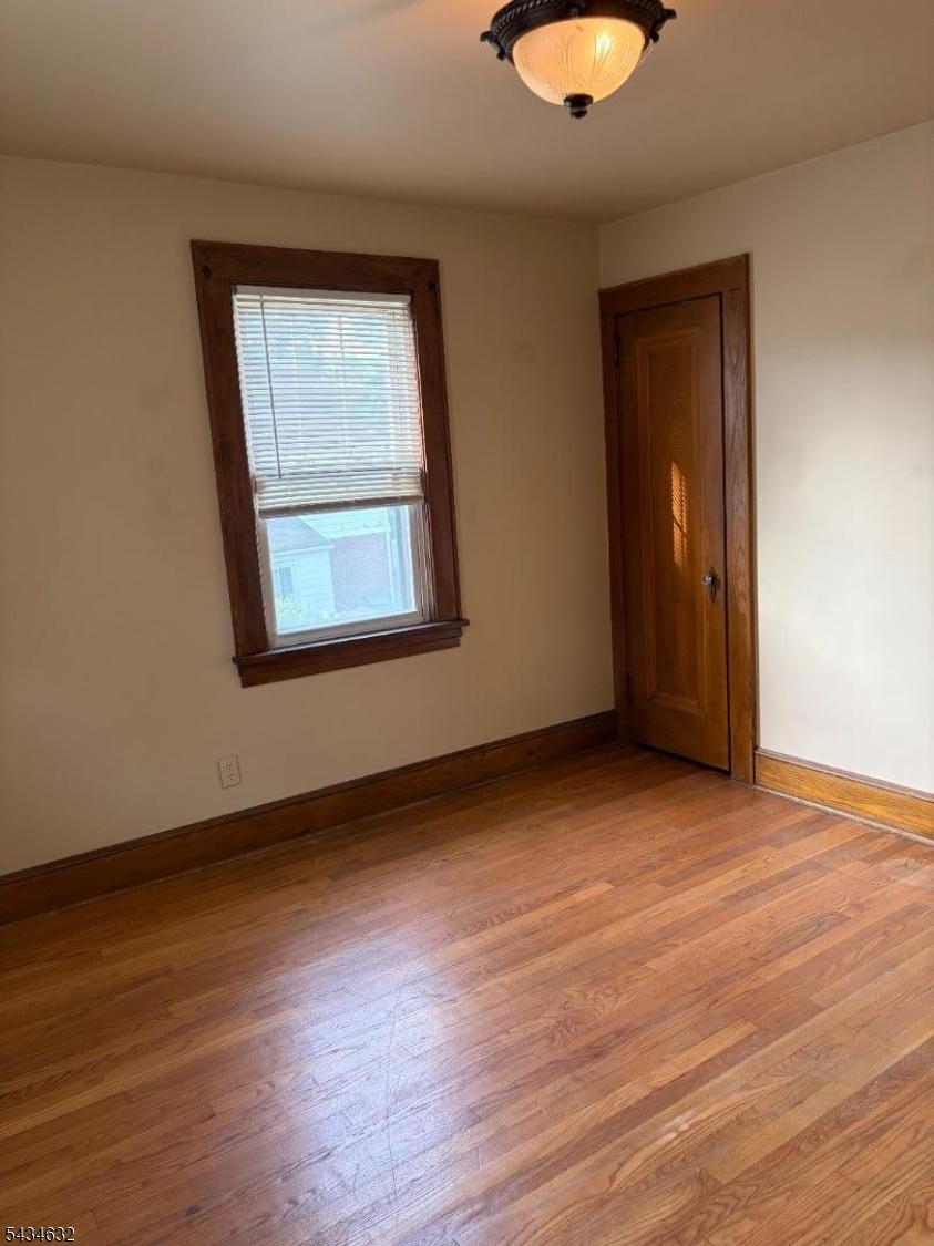 12 Ferncliff Road Bloomfield, NJ 07003 - Photo 41 of 49