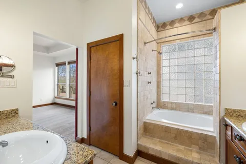 $799,900 | 17708 North Street, Lago Vista, TX 78645