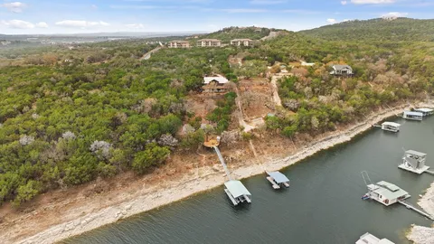 $799,900 | 17708 North Street, Lago Vista, TX 78645