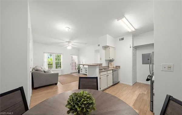 $1,600 | 23500 Walden Center Drive, Unit 206, Estero, FL 34134