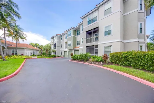 $1,600 | 23500 Walden Center Drive, Unit 206, Estero, FL 34134