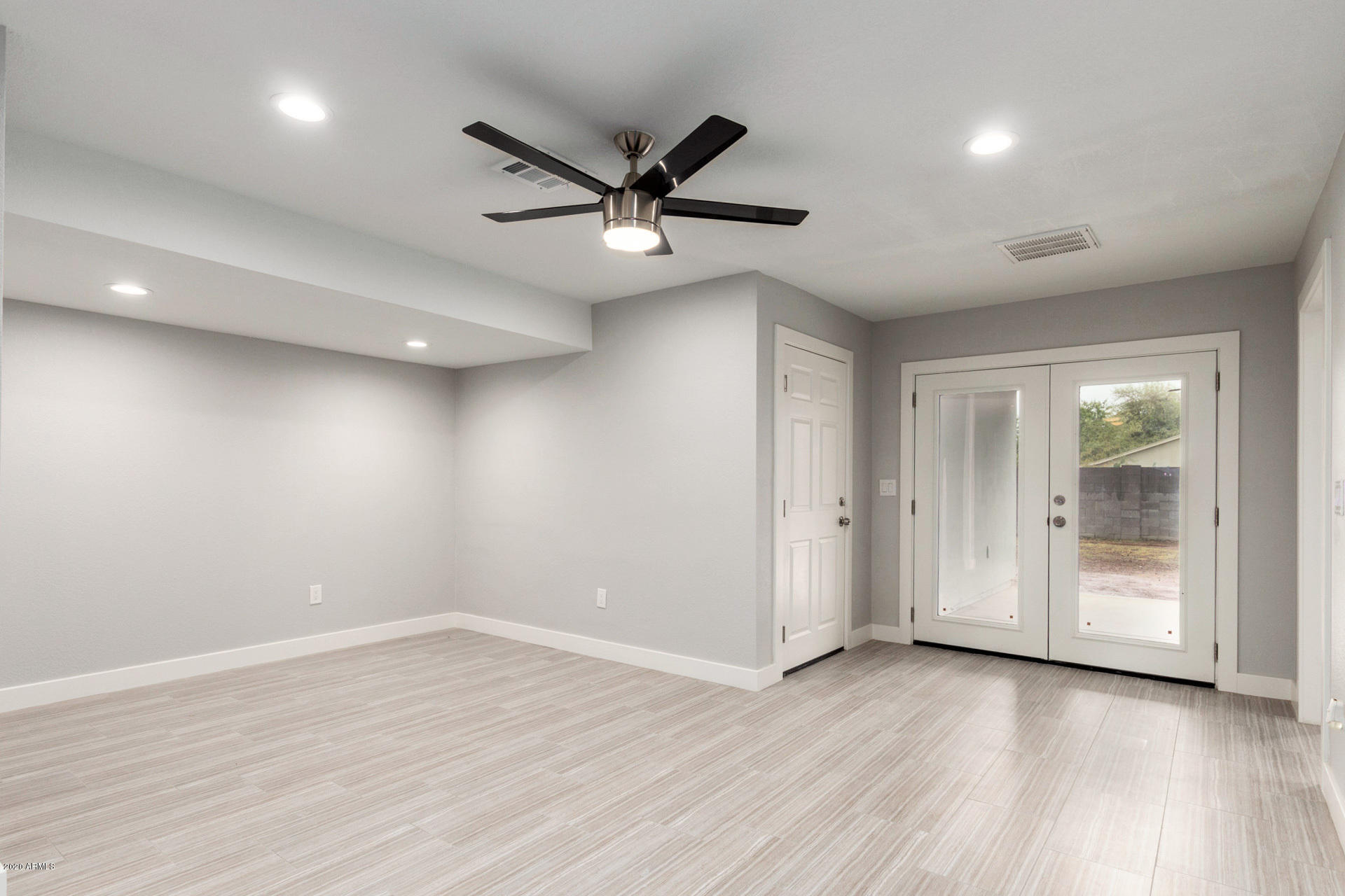 2448 East Granada Road Phoenix, AZ 85008 - Photo 13 of 46 0008-Granada 8
