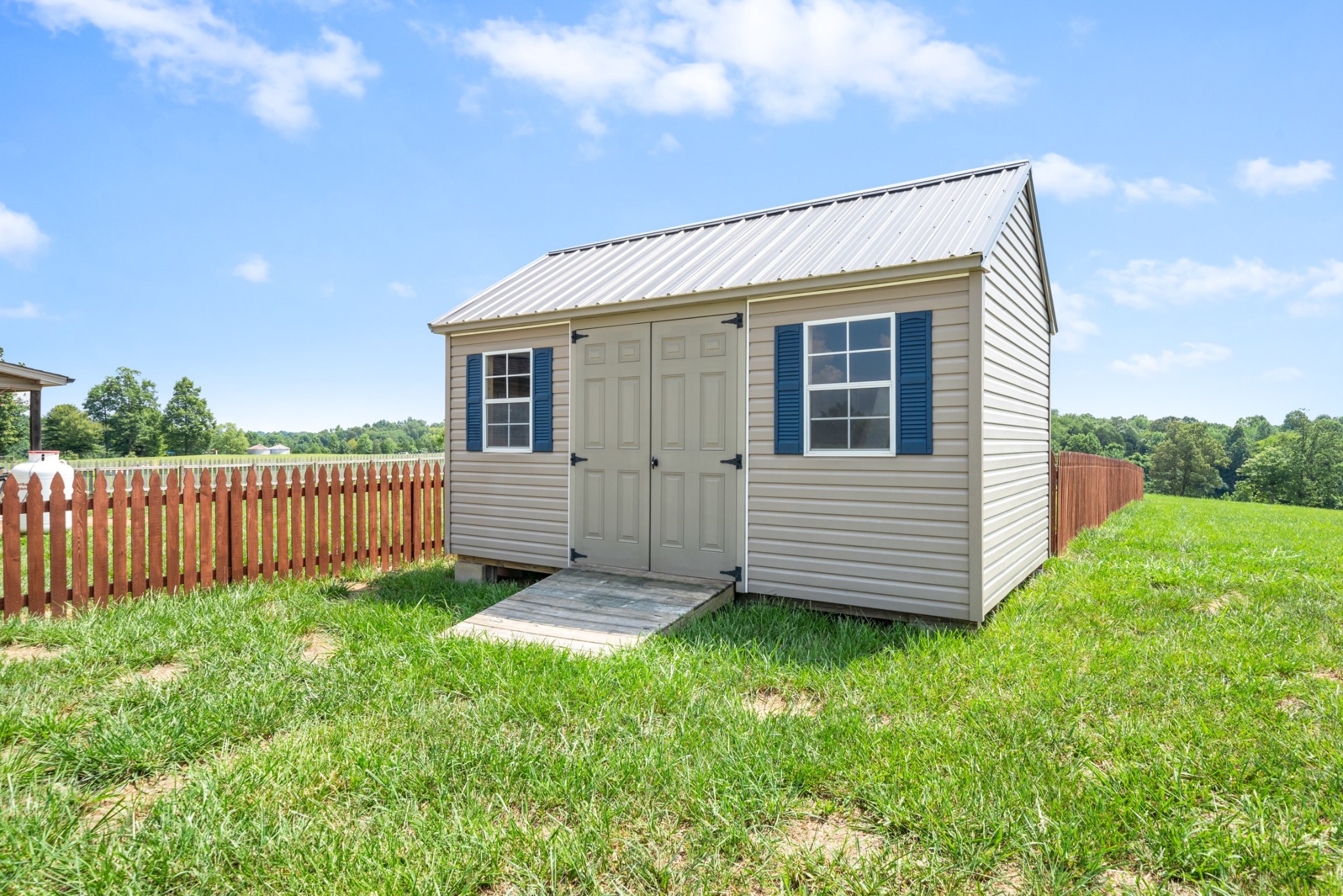4045 Chapel Hill Road Clarksville, TN 37040 - Photo 27 of 29 Gallery Image 27