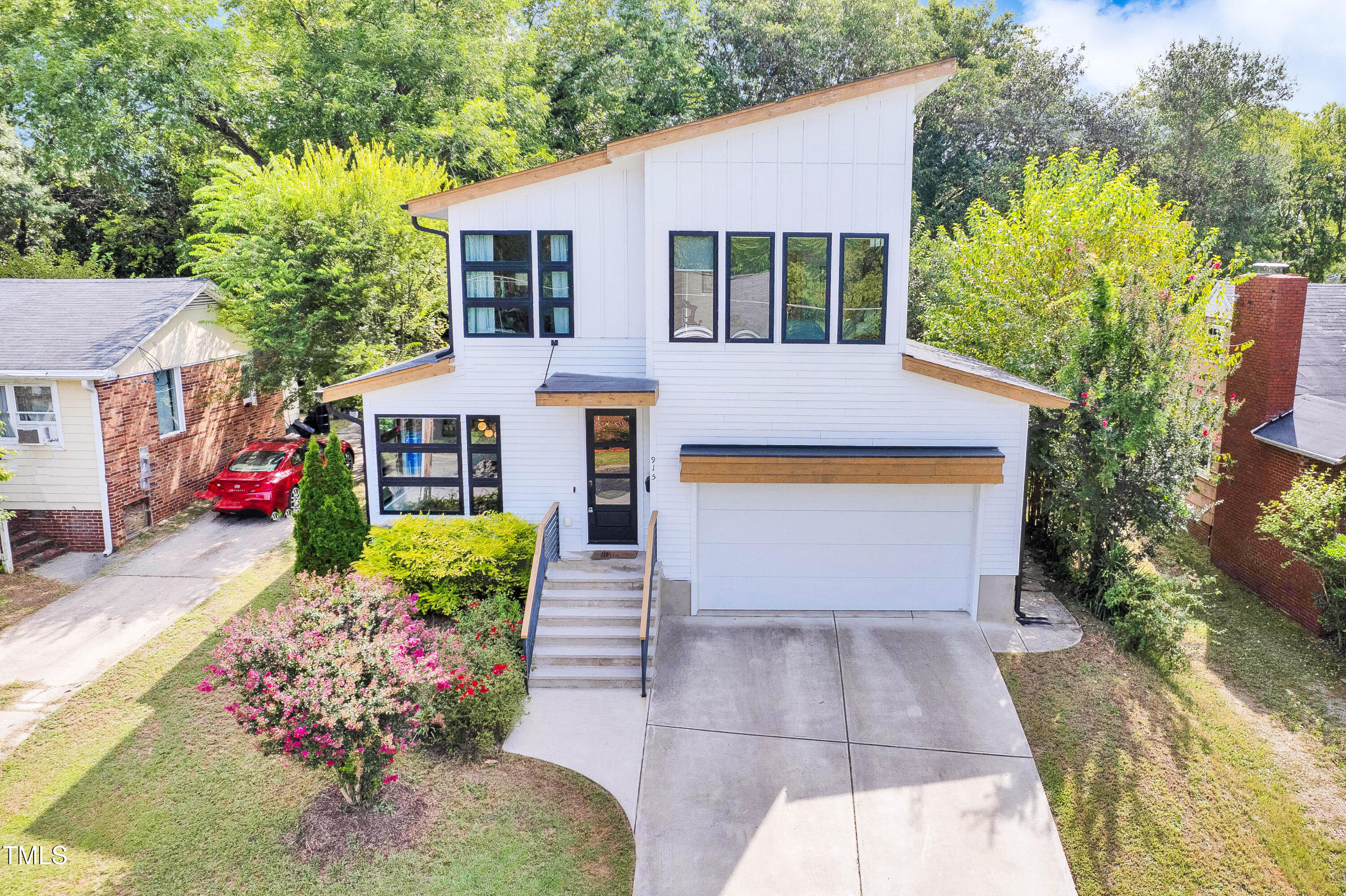 915 South State Street Raleigh, NC 27601 - Photo 4 of 51 4