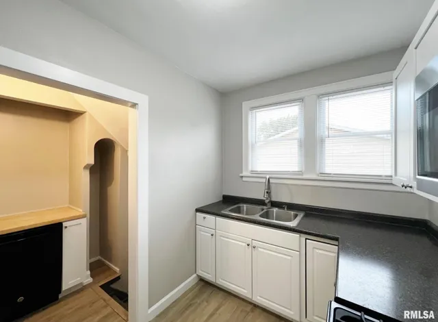 $179,900 | 3923 North Illinois Avenue, Peoria Heights, IL 61616