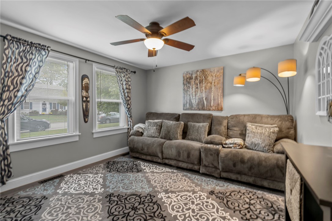 169 West View Road Middletown, RI 02842 - Photo 17 of 24 Gallery Image 17