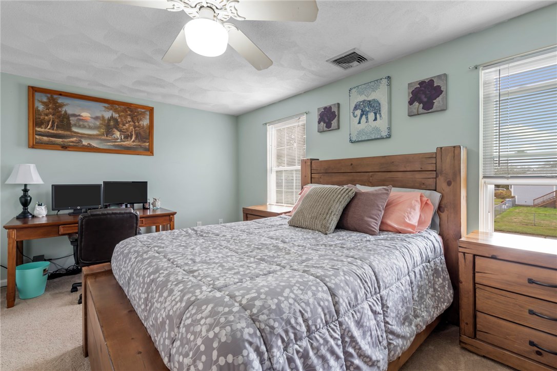 169 West View Road Middletown, RI 02842 - Photo 21 of 24 Gallery Image 21