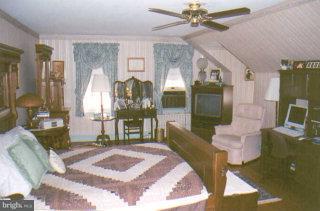 103 West 3rd Avenue Lititz, PA 17543 - Photo 7 of 8
