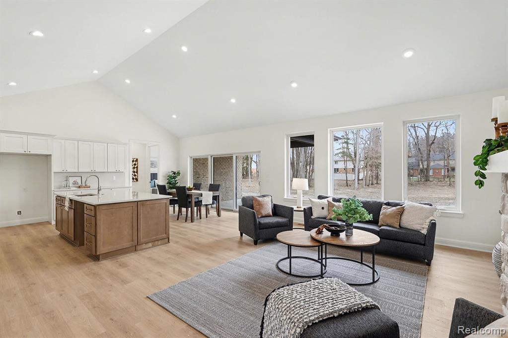 55390 Jewell Road Utica, MI 48315 - Photo 6 of 36 Gallery Image 6