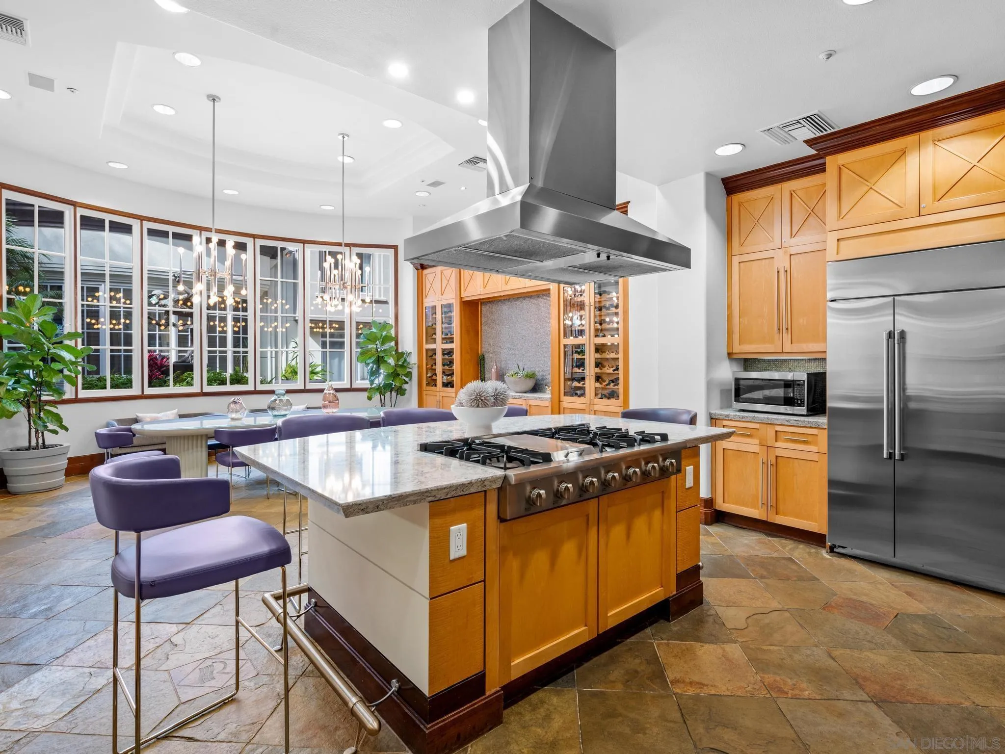 9263 Regents Road, Unit B302 La Jolla, CA 92037 - Photo 16 of 30