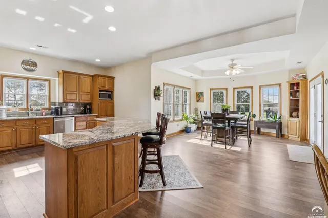 $939,000 | 1053 East 1479th Road, Lawrence, KS 66046