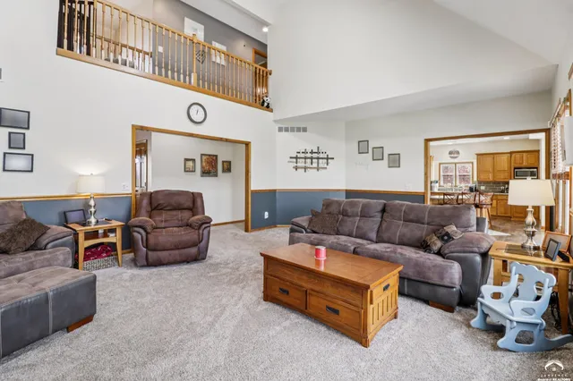 $939,000 | 1053 East 1479th Road, Lawrence, KS 66046