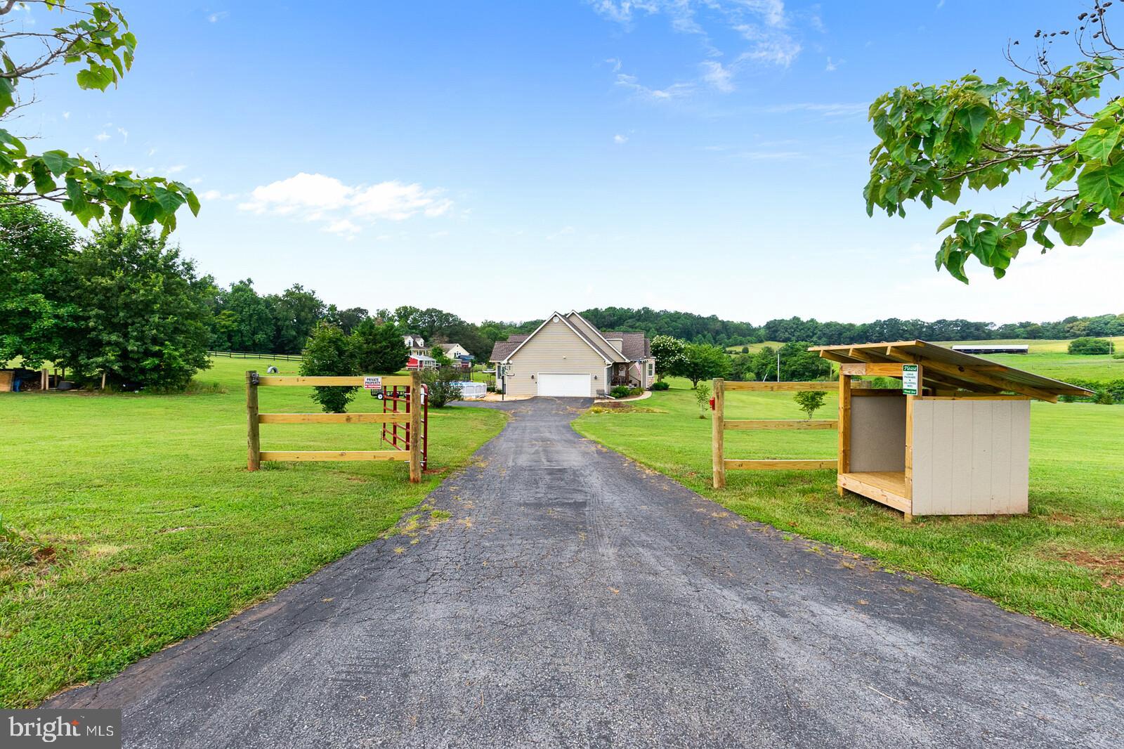 43699 Spinks Ferry Road Leesburg, VA 20176 - Photo 2 of 37 Gallery Image 2
