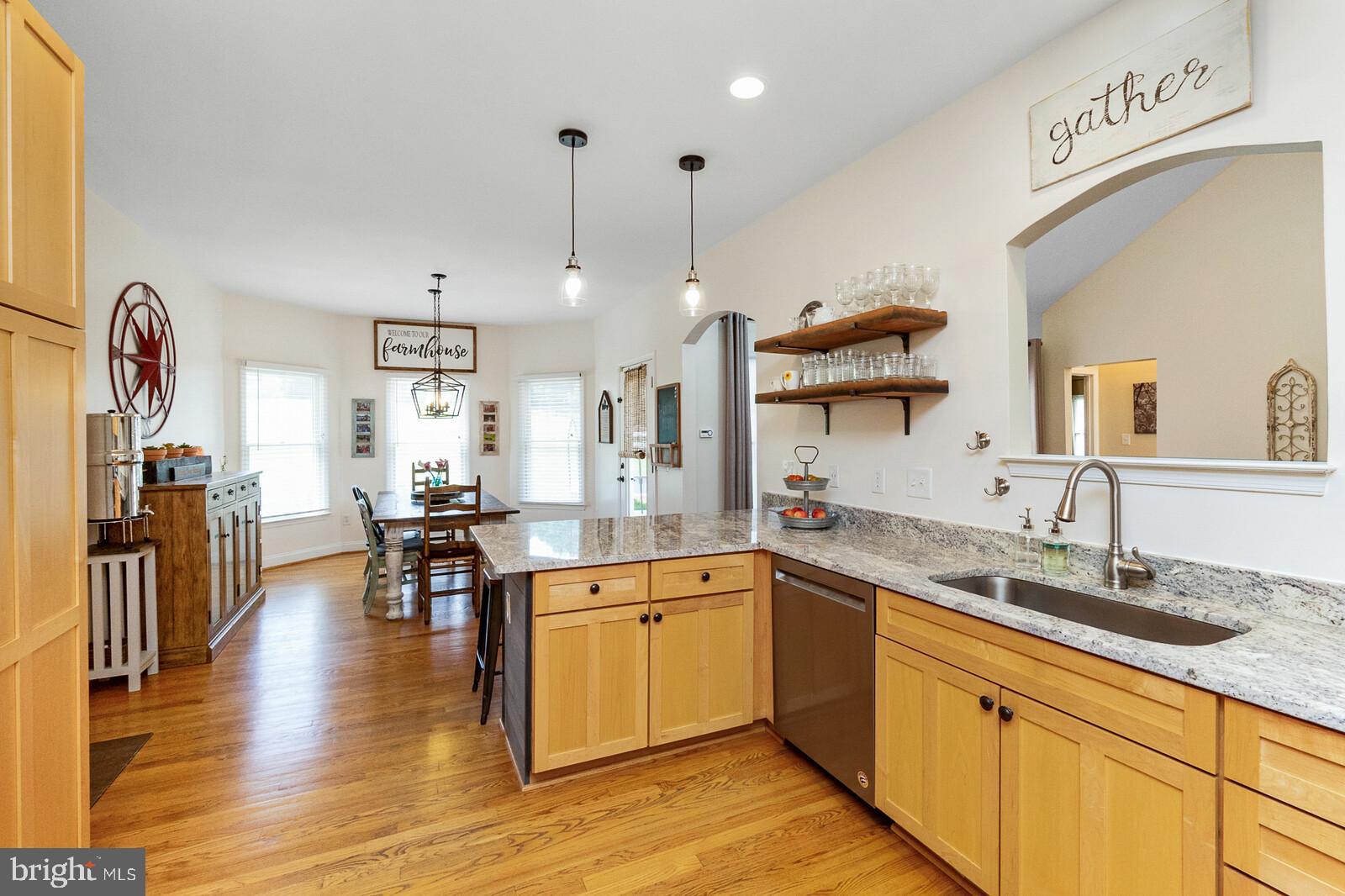 43699 Spinks Ferry Road Leesburg, VA 20176 - Photo 17 of 37 Gallery Image 17