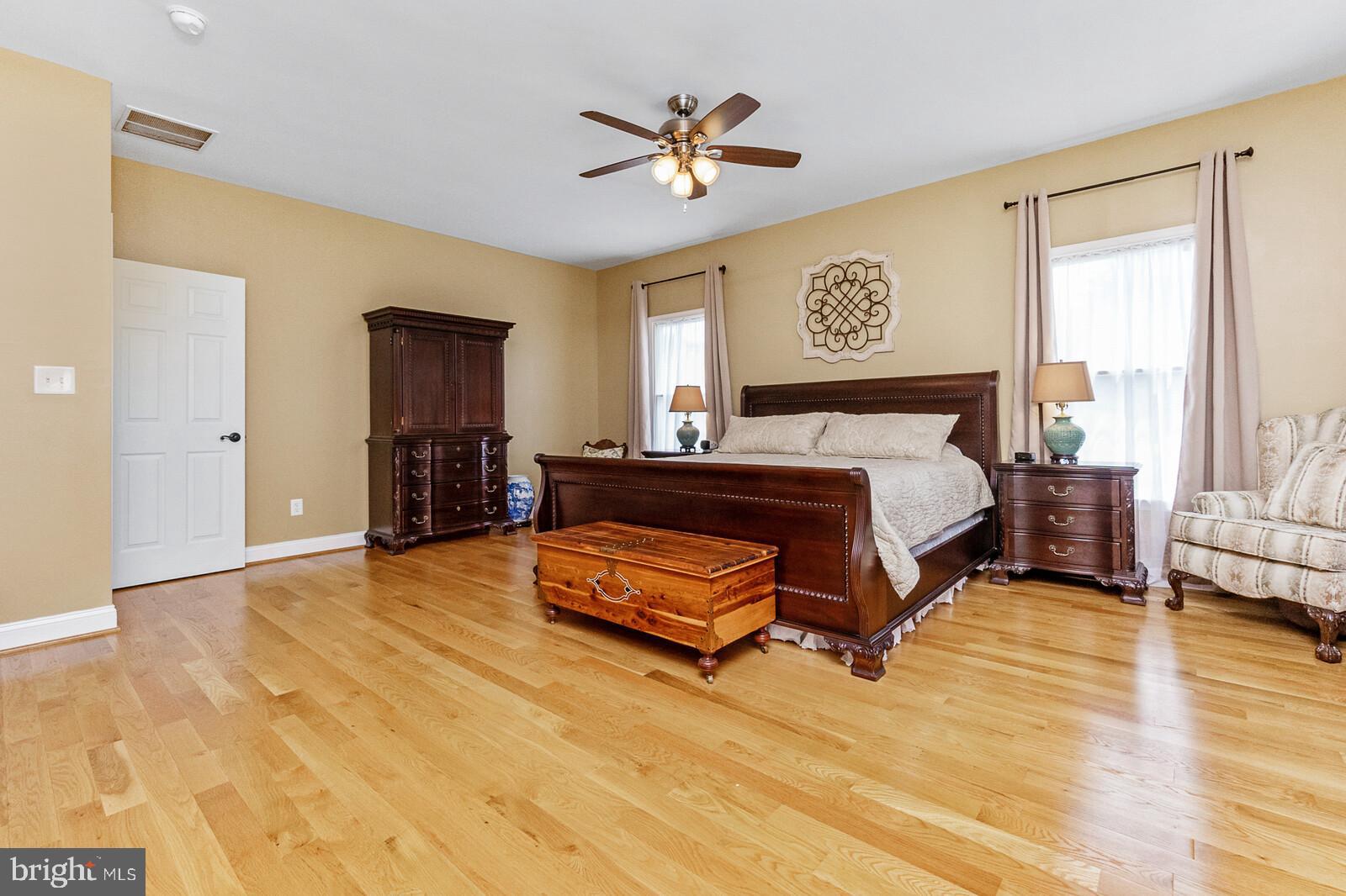 43699 Spinks Ferry Road Leesburg, VA 20176 - Photo 21 of 37 Gallery Image 21