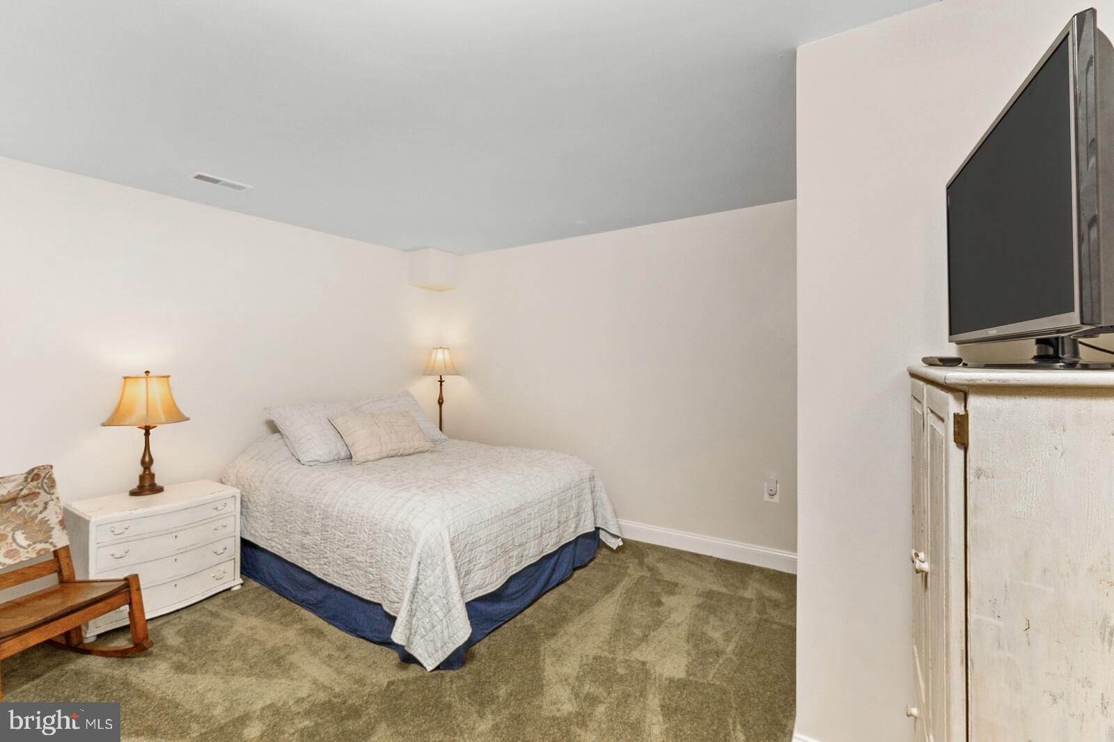 43699 Spinks Ferry Road Leesburg, VA 20176 - Photo 30 of 37 Gallery Image 30