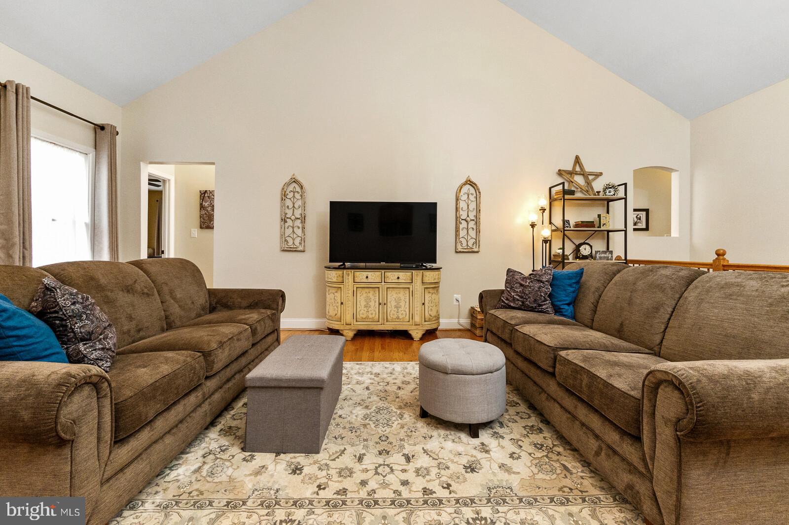 43699 Spinks Ferry Road Leesburg, VA 20176 - Photo 10 of 37 Gallery Image 10