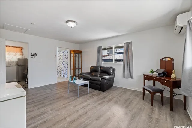 $1,149,000 | 1457 Kokea Street, Honolulu, HI 96817