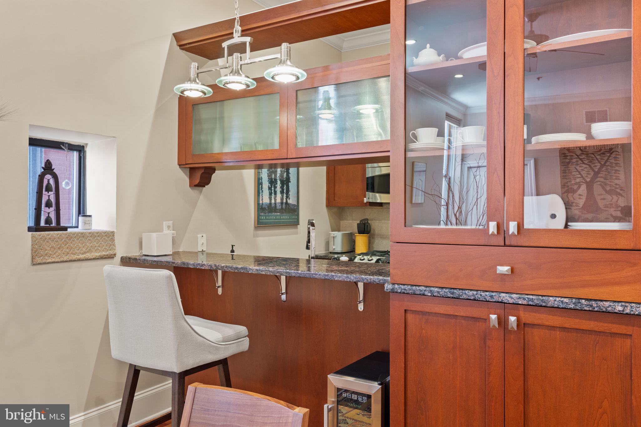 2049 Walnut Street, Unit 1R Philadelphia, PA 19103 - Photo 8 of 18