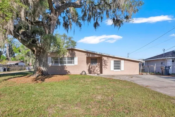 $246,900 | 218 Dennis Avenue, Winter Haven, FL 33880
