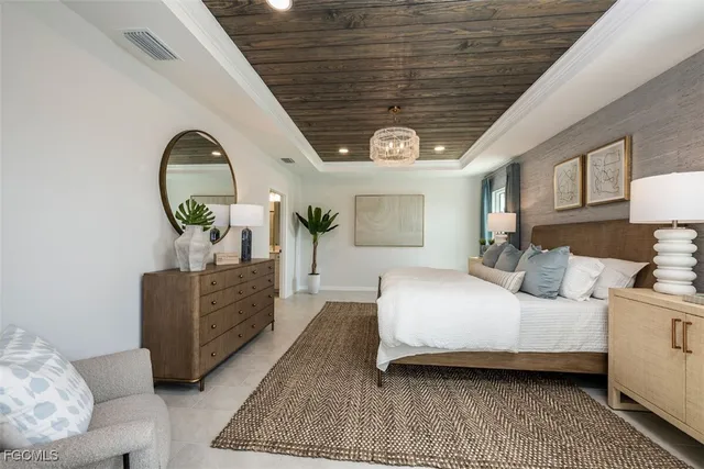 $349,990 | 257 Moonlit Lk Trail, Lehigh Acres, FL 33974