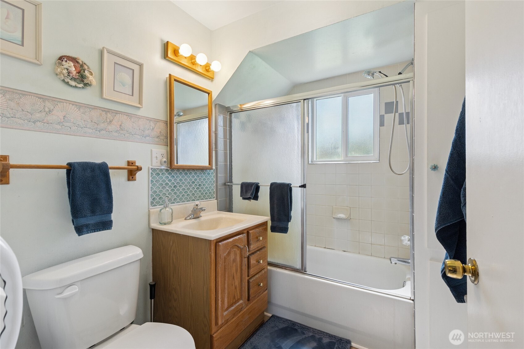 4924 Lemon Road Northeast Olympia, WA 98506 - Photo 13 of 24 Gallery Image 13