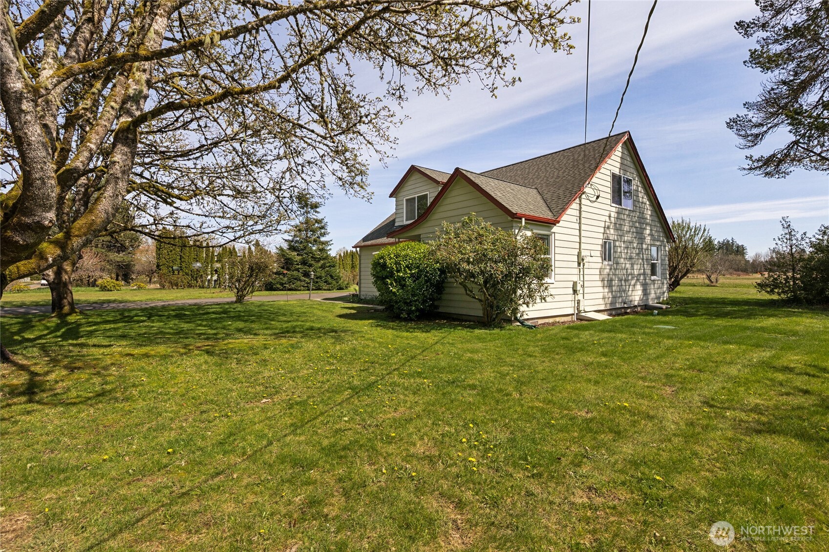 4924 Lemon Road Northeast Olympia, WA 98506 - Photo 21 of 24 Gallery Image 21