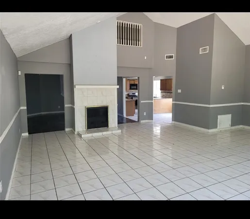 $2,800 | 5322 Golden Stream Drive, Houston, TX 77066