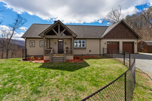 $859,900 | 57 Eagle Nest Trail, Murphy, NC 28906