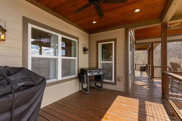 $859,900 | 57 Eagle Nest Trail, Murphy, NC 28906