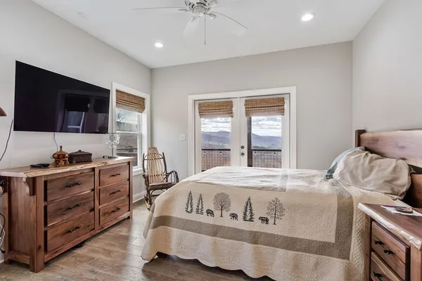 $859,900 | 57 Eagle Nest Trail, Murphy, NC 28906