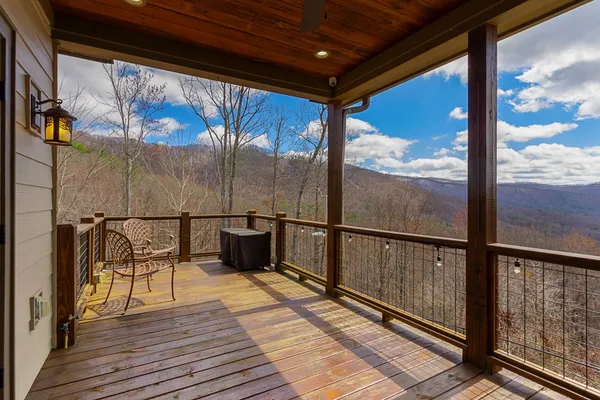 $859,900 | 57 Eagle Nest Trail, Murphy, NC 28906
