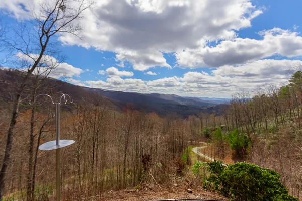 $859,900 | 57 Eagle Nest Trail, Murphy, NC 28906