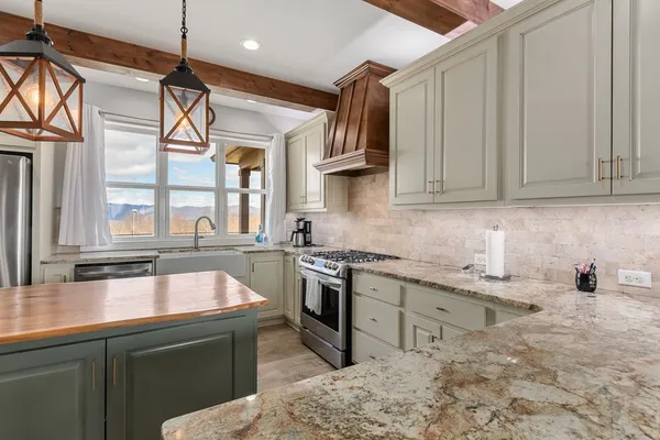 $859,900 | 57 Eagle Nest Trail, Murphy, NC 28906