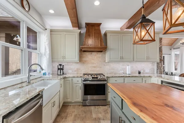 $859,900 | 57 Eagle Nest Trail, Murphy, NC 28906