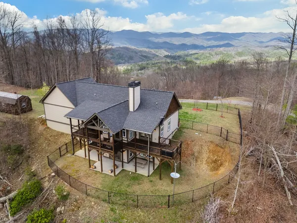 $859,900 | 57 Eagle Nest Trail, Murphy, NC 28906